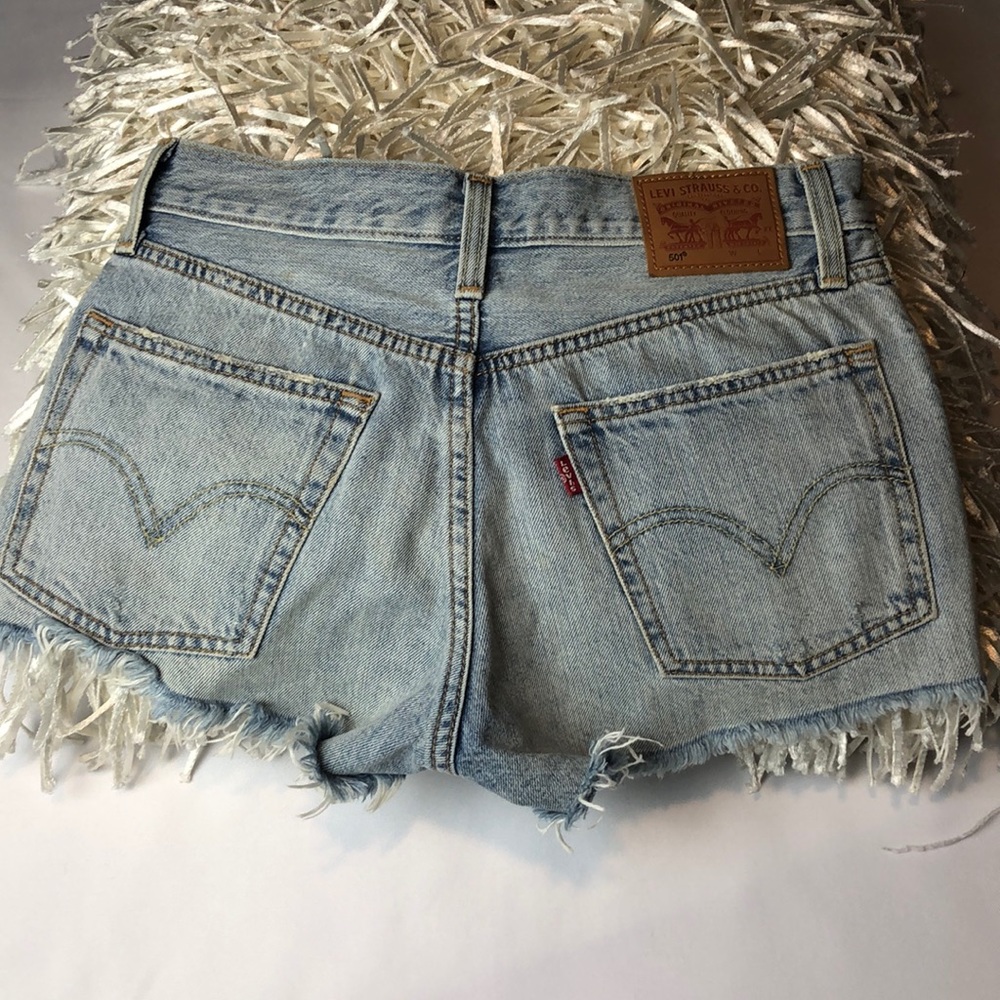 Levis 501 Distressed Shorts 501